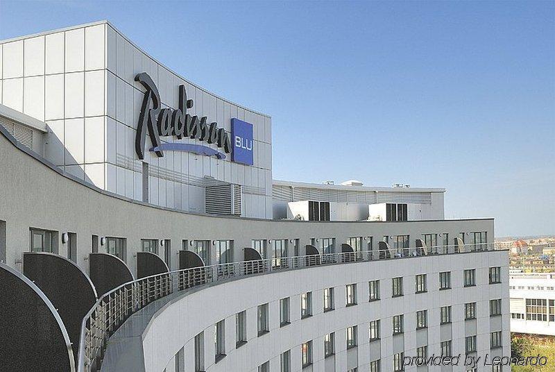 Radisson Blu Hotel Cottbus Esterno foto
